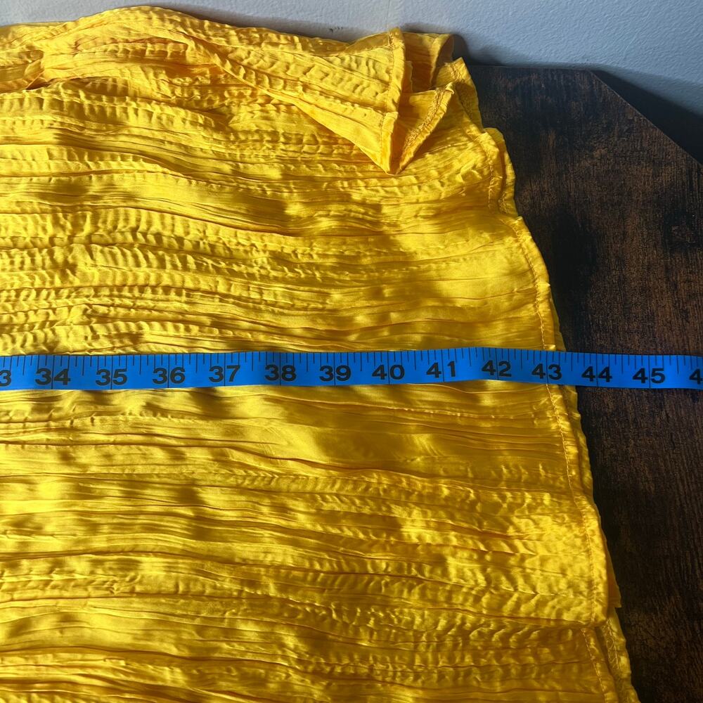 Express Satin V-Neck Flutter Sleeve Pleated Cutout Midi Dress Sz M Yellow Gold - Picture 10 of 11